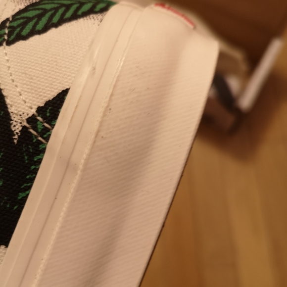 Vans OG Authentic LX Sneakers in Sweet Leaf - Picture 4 of 7